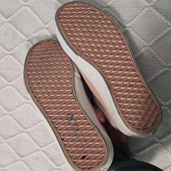 Vans - Picture 5 of 5